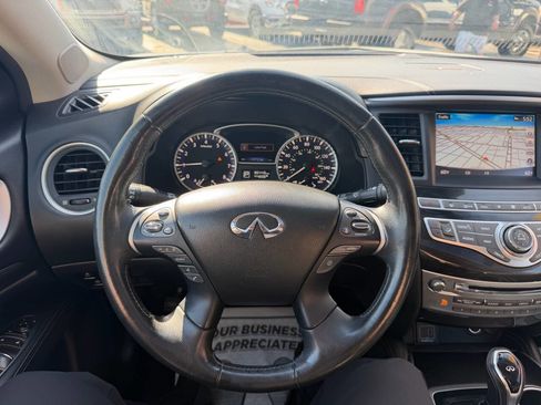 Used 2020 INFINITI QX60 Luxe w/ Essential Package FWD image 12