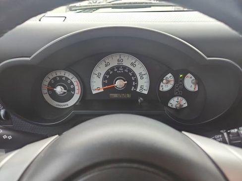 Used 2014 Toyota FJ Cruiser 4WD w/ Upgrade Package image 13