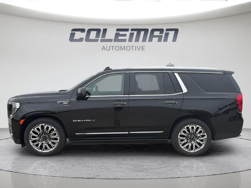 Used 2024 GMC Yukon Denali Ultimate AWD/4WD image 3