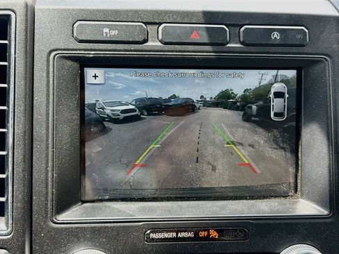 Used 2018 Ford Expedition Max Limited RWD image 14
