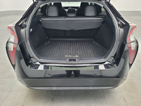 Used 2017 Toyota Prius Four w/ Advanced Technology Package image 29