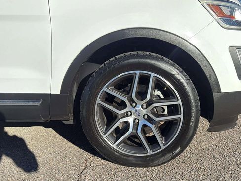 Used 2017 Ford Explorer XLT w/ Equipment Group 202A image 19