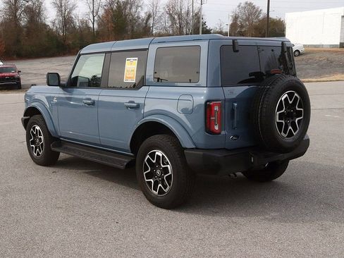 Used 2025 Ford Bronco Outer Banks image 5