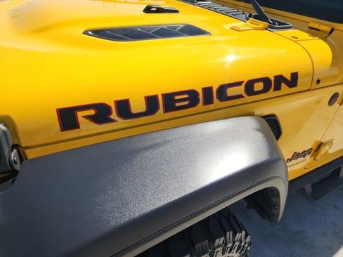 Used 2021 Jeep Wrangler Unlimited Rubicon AWD/4WD image 12
