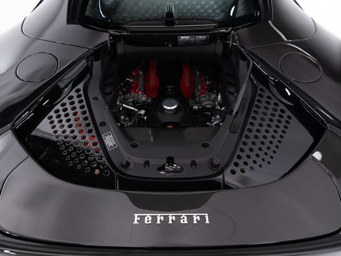 Used 2022 Ferrari SF90 Spider AWD/4WD image 47