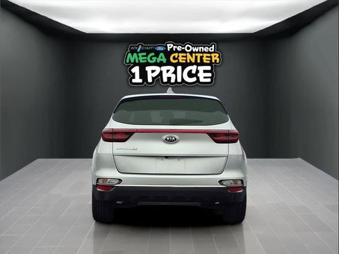 Used 2020 Kia Sportage LX image 22