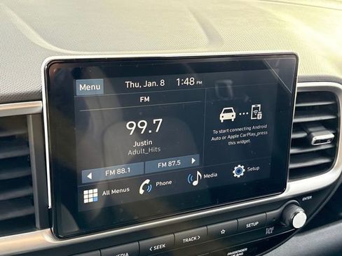 New 2026 Hyundai Venue SE FWD image 8