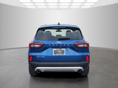 Used 2023 Ford Escape Active image 5