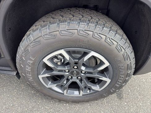 New 2026 Chevrolet Equinox ACTIV w/ Convenience Package III image 27