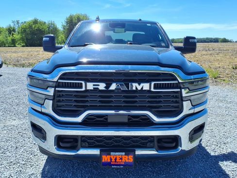 Used 2026 RAM 2500 Big Horn AWD/4WD image 14