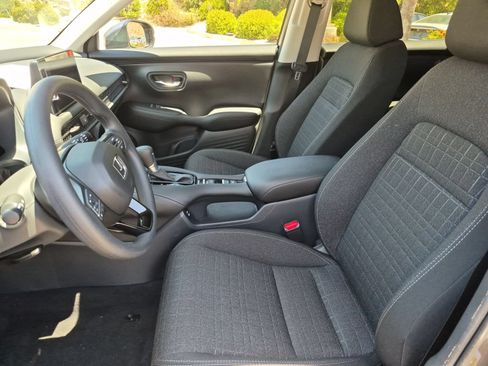 Used 2026 Honda HR-V LX image 25