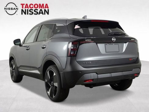 New 2026 Nissan Kicks SR w/ SR Premium Package AWD/4WD image 3