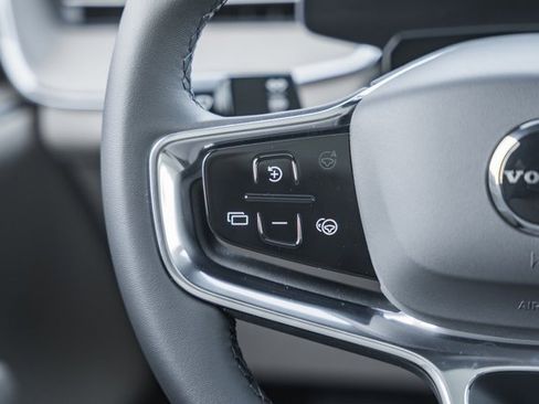 New 2025 Volvo EX90 Ultra w/ Protection Package Premier image 24