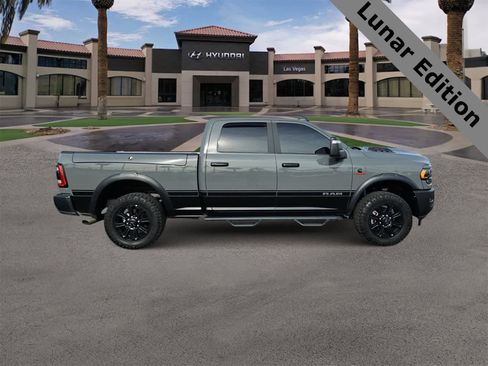 Used 2024 RAM 2500 Rebel w/ Towing Technology Group image 9