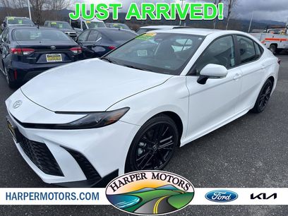 Used 2025 Toyota Camry SE