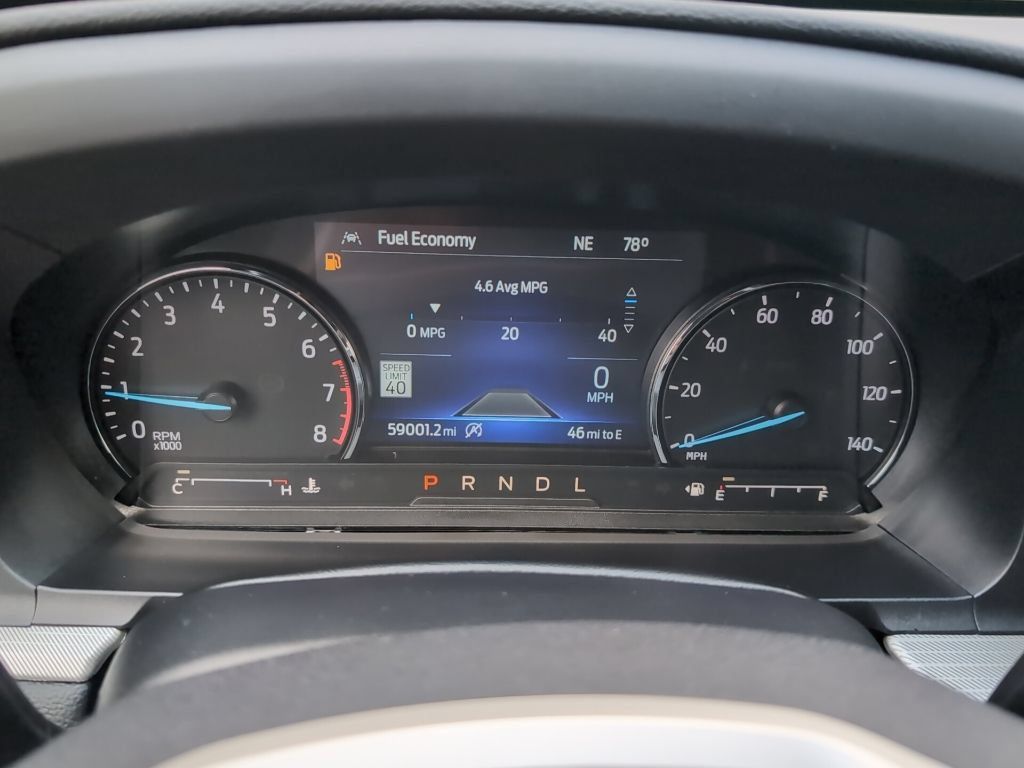 Used 2021 Ford Explorer XLT w/ Equipment Group 202A AWD/4WD image 22