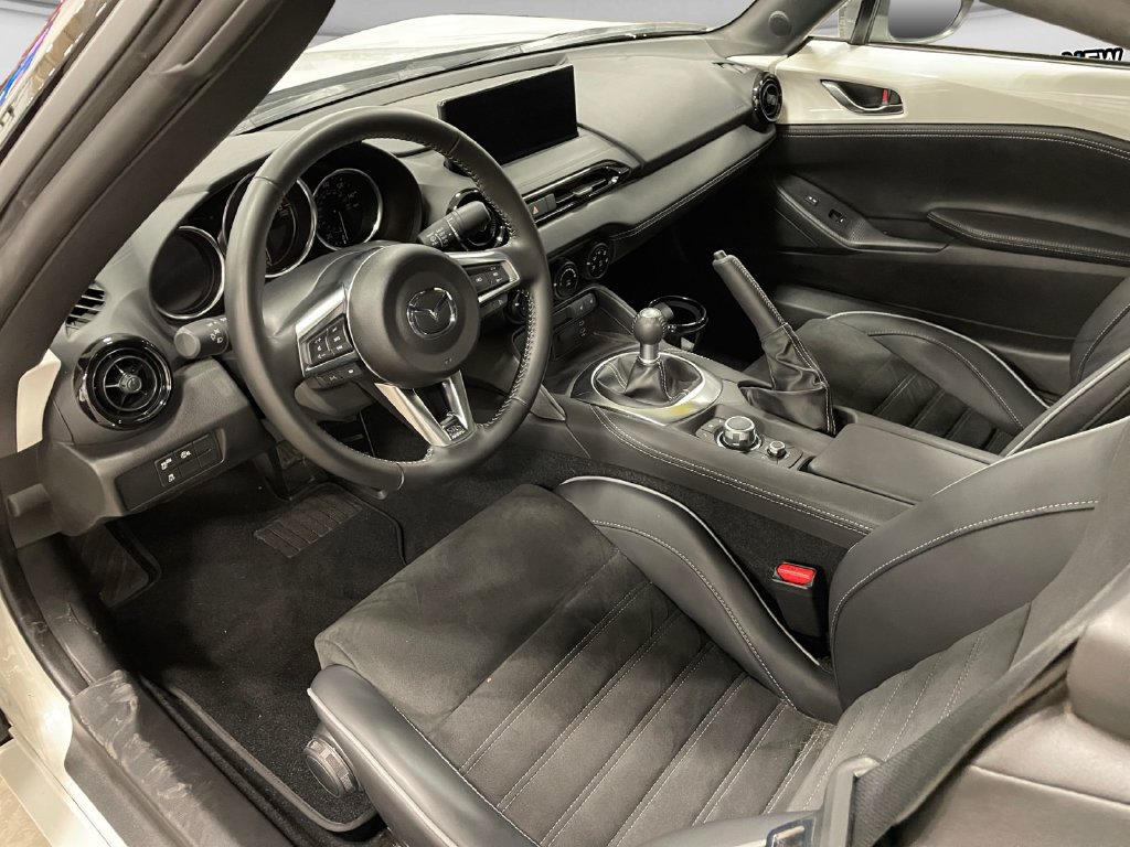 Used 2025 MAZDA MX-5 Miata Club w/ Brembo/BBS Recaro Package RWD image 10