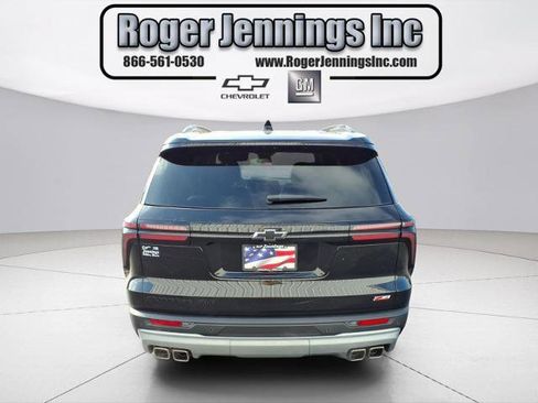 Used 2025 Chevrolet Traverse Z71 w/ Driver Confidence Package image 23