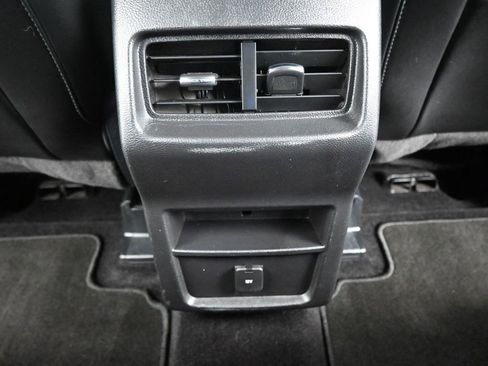 Certified 2017 Ford Edge SEL w/ Equipment Group 201A image 21