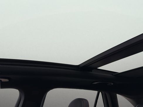 New 2026 Mercedes-Benz GLC 43 AMG 4MATIC image 18