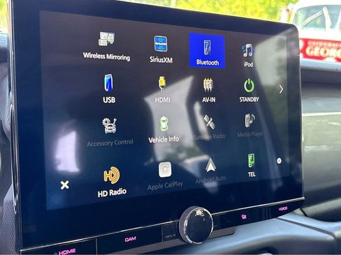 Used 2019 Jeep Wrangler Unlimited Sahara AWD/4WD image 24