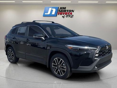 New 2026 Toyota Corolla Cross XLE image 3