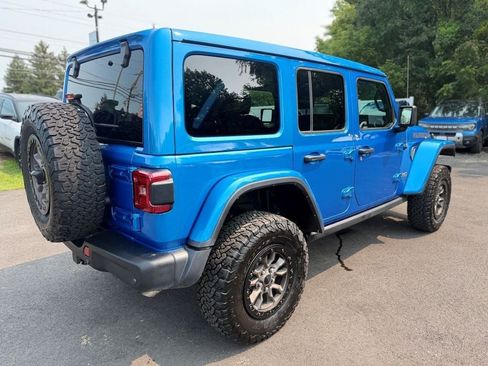Used 2021 Jeep Wrangler Unlimited Rubicon w/ Trailer Tow Package AWD/4WD image 3