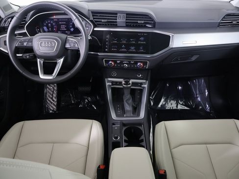 Used 2025 Audi Q3 2.0T Premium w/ Convenience Package image 26