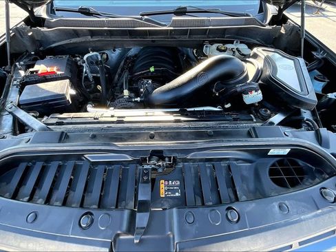 Used 2019 Chevrolet Silverado 1500 RST AWD/4WD image 5