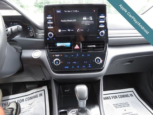 Used 2021 Hyundai Ioniq SE FWD image 24