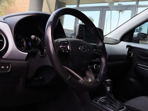 Used 2021 Hyundai Kona SEL FWD image 38