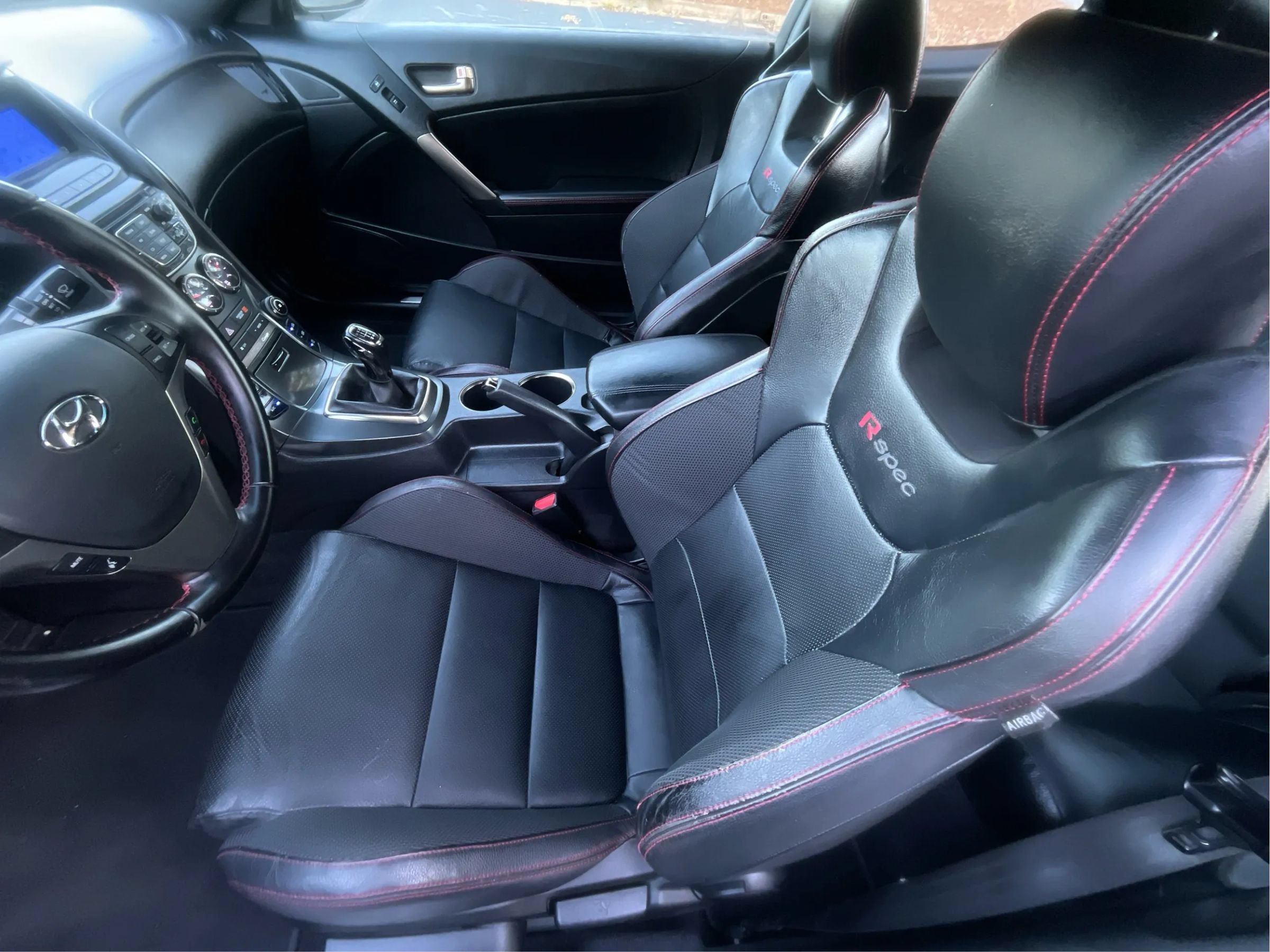 Used 2014 Hyundai Genesis 2.0T RWD image 13