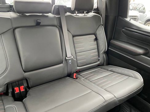 Used 2025 GMC Sierra 1500 AT4X image 21