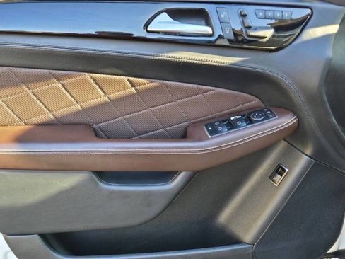 Used 2015 Mercedes-Benz ML 400 4MATIC image 17
