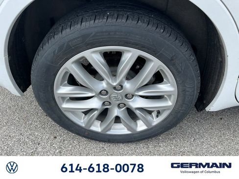 Used 2020 Buick Envision Premium AWD/4WD image 16