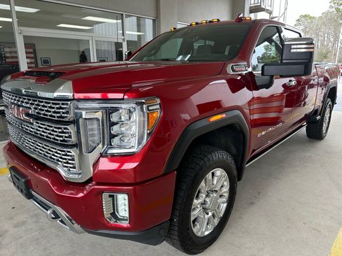 Used 2022 GMC Sierra 2500 Denali w/ Denali Ultimate Package image 3