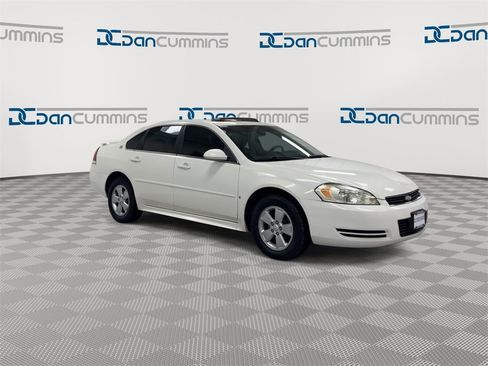 Used 2009 Chevrolet Impala LT image 2