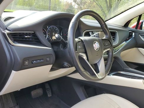 Used 2023 Buick Enclave Premium AWD/4WD image 18