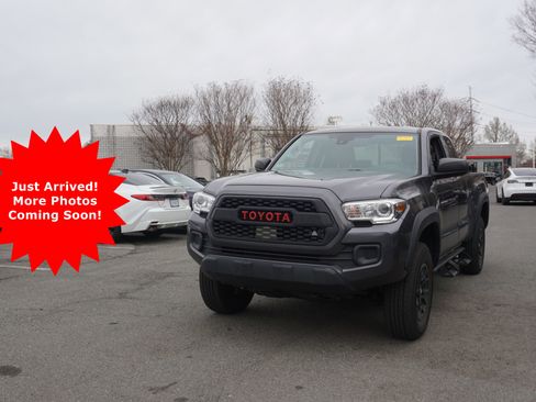 Used 2021 Toyota Tacoma SR w/ SX Package image 1