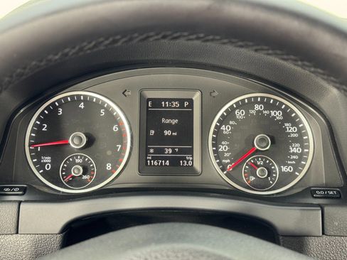 Used 2017 Volkswagen Tiguan Sport image 19