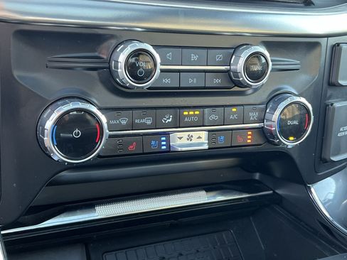 Used 2023 Ford F150 Lariat w/ Equipment Group 502A High AWD/4WD image 21