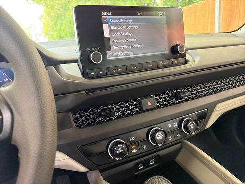 Used 2024 Honda Accord LX image 24