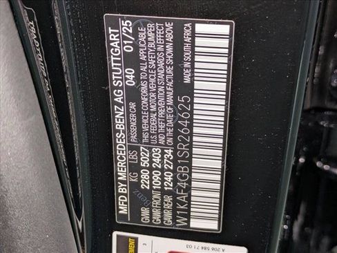 Used 2025 Mercedes-Benz C 300 Sedan image 28