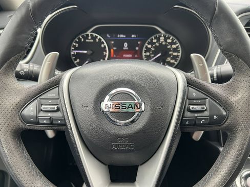 Used 2017 Nissan Maxima SR image 17