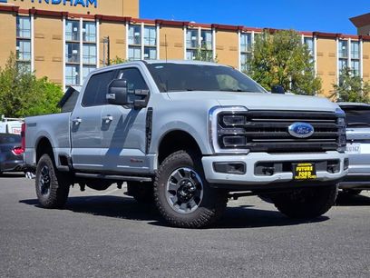 New 2026 Ford F350 Platinum w/ Tremor Off-Road Package