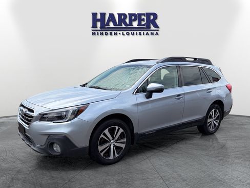 Used 2019 Subaru Outback 2.5i Limited AWD/4WD image 1