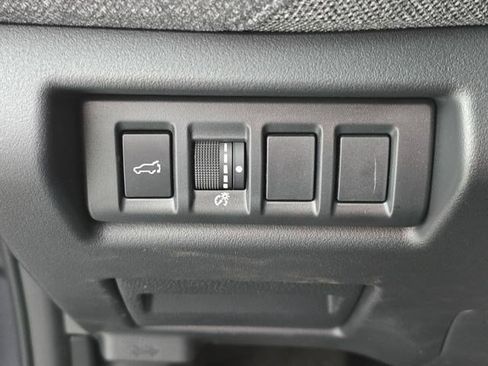 Used 2026 Subaru Outback Premium w/ Premium/Limited Package 2 AWD/4WD image 26