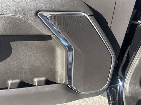 Used 2022 Chevrolet Silverado 1500 LT image 25