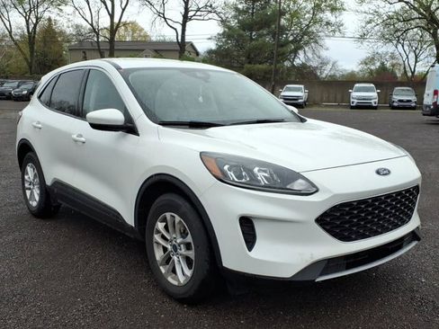 Certified 2021 Ford Escape SE w/ Convenience Package AWD/4WD image 1