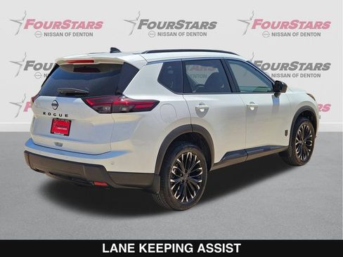 New 2026 Nissan Rogue Dark Armor FWD image 4